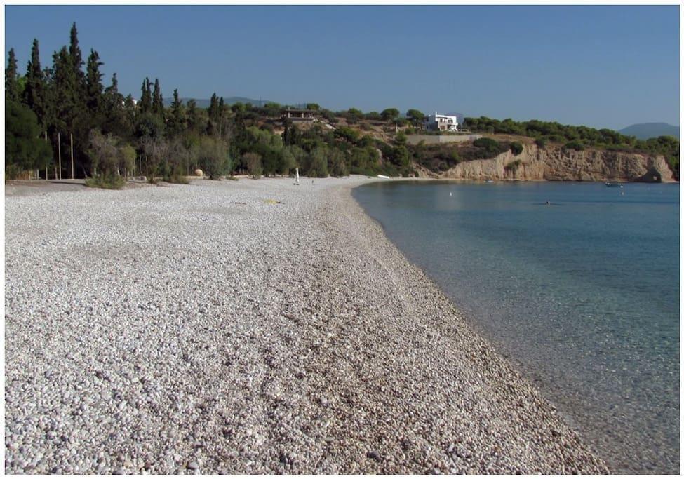 Paleo Kalamaki Isthmia Bagian luar foto